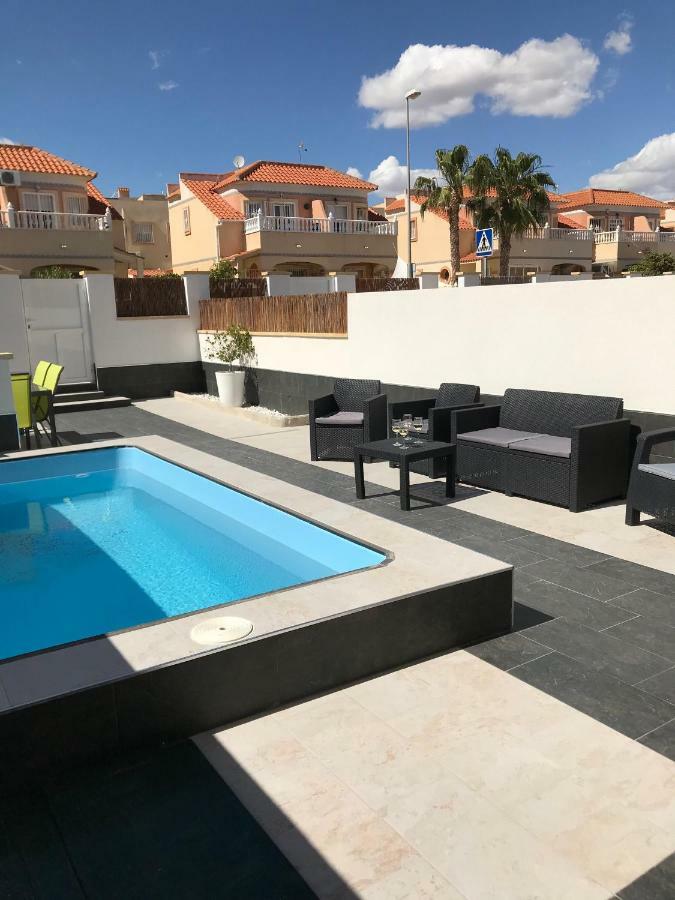 Boulevard La Zenia Villa Playa Flamenca Exterior foto